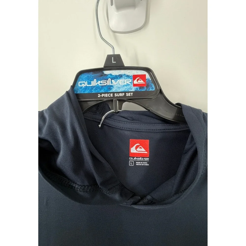 Quiksilver piece surf